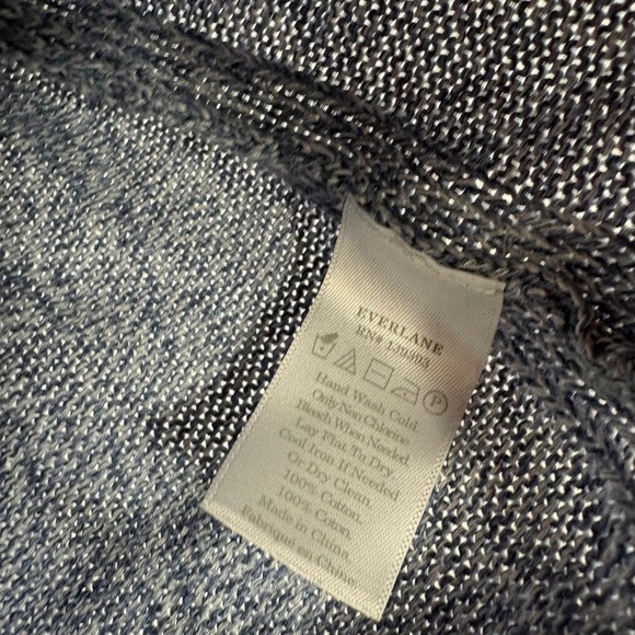 EVERLANE Crew Neck Knit Sweater Blue  Textured Pullover Women's XS - Picture 3 of 4